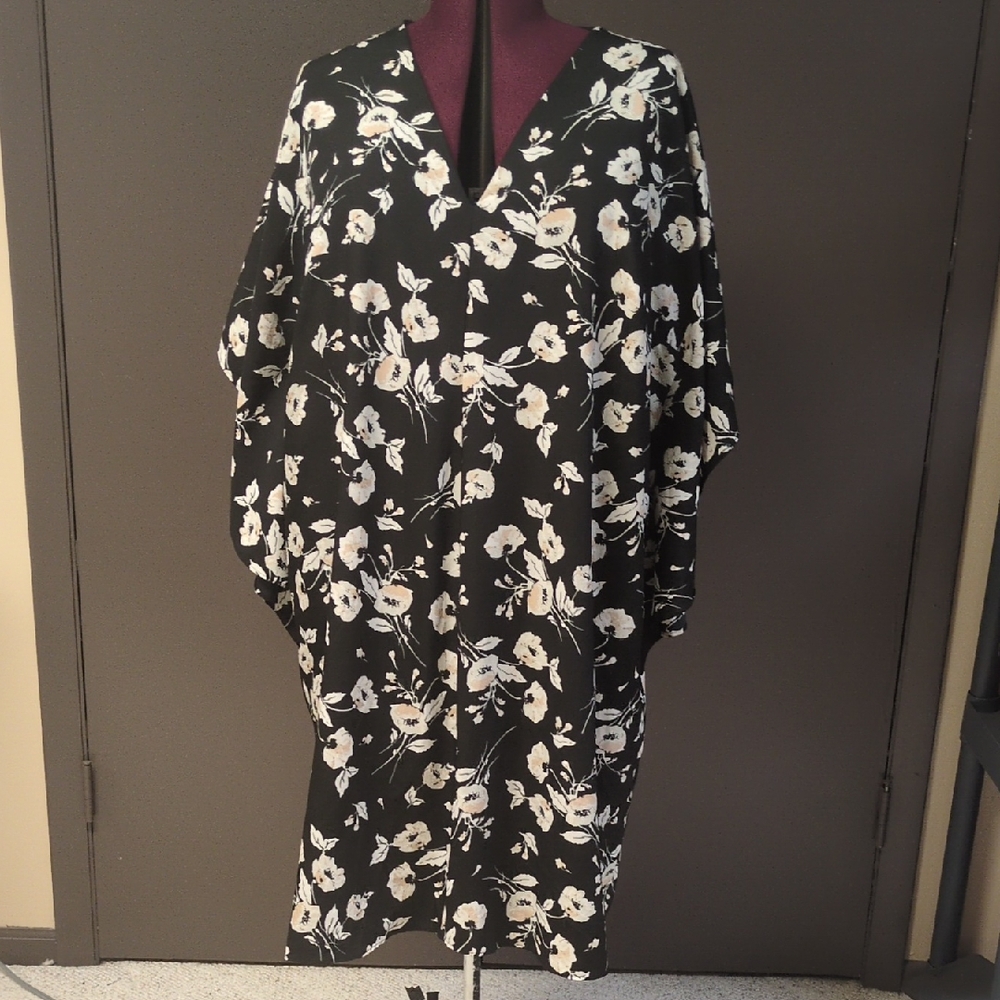 Lauren Ralph Lauren Black Dress with Cream Floral Design